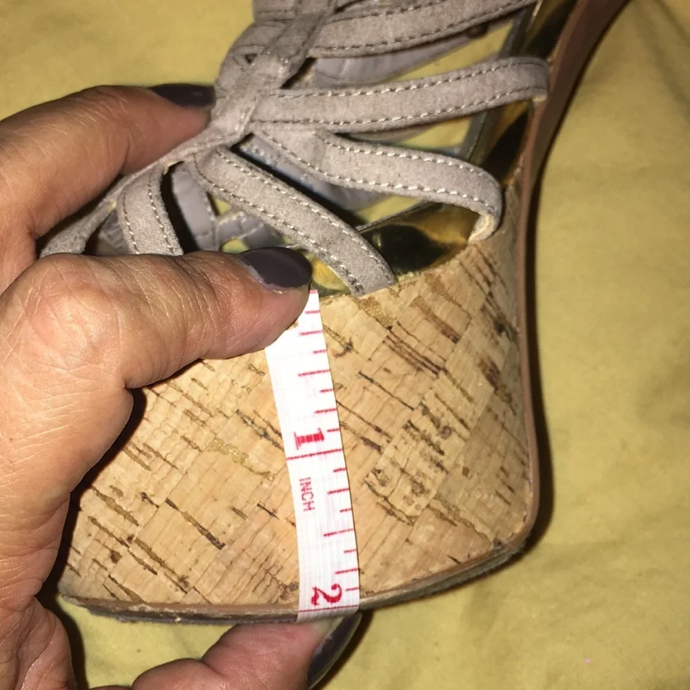 Wild Pair‎ platform heels 👠